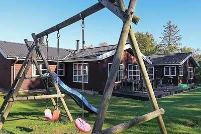 14 persone case ad Sæby