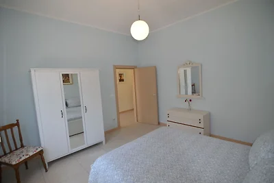 Einladende Wohnung mit privatem Garten