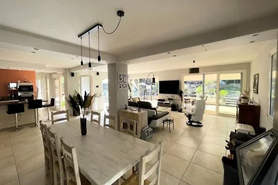 Häuser & Villen für 8 Personen