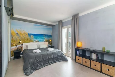 Apartment mit Meerblick, Whirlpool und Balkon