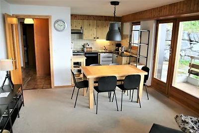 Freundliche Wohnung mit Bergblick
