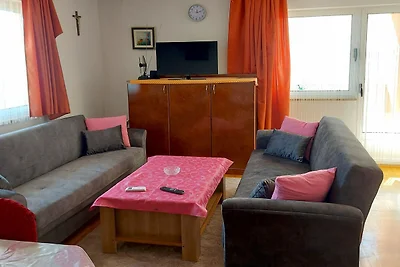 Apartmani Lucija - Three Bedroom Apartment