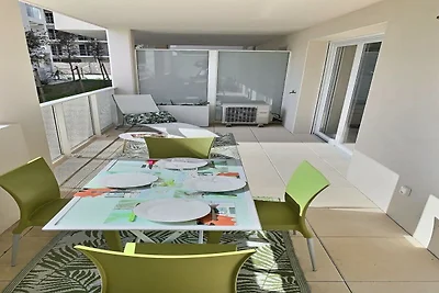 Appartamento con terrazza e parcheggio