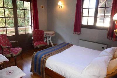 Weihnachtsmann-Chalet f�r acht Personen