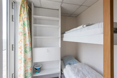 Mooi dakappartement met zeezicht