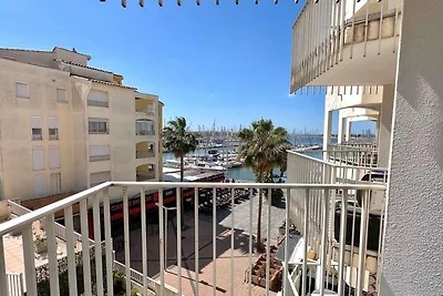 Balkon-Rückzugsort am Hafen