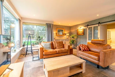 Modernes und attraktives Ferienhaus für 6...