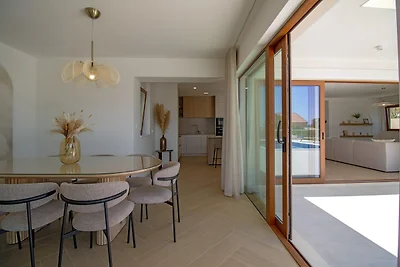 Strandvilla mit Pool in der Nähe von Split