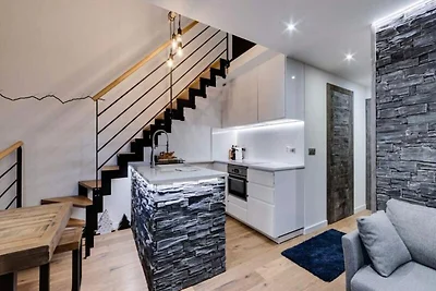 Komplett renovierte Wohnung, direkter Zugang ...