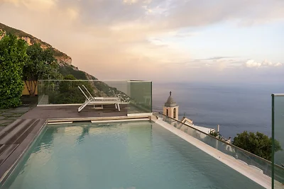 Ruhige Nocelle Villa mit Pool