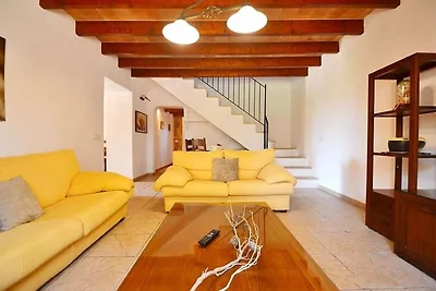 Huis in Mallorcaanse stijl met zwembad