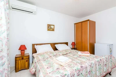 Villa Bind - Comfort Double Room with Patio a...
