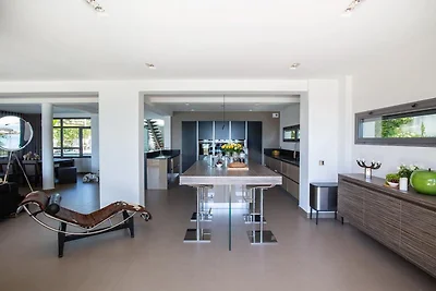 Luxury Seafront Villa with 2 Private Pools