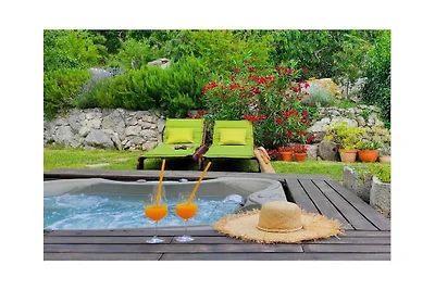 Ferienhaus in Tucepi mit Schwimmbecken