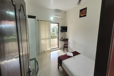 Townhouse Green Field Stadion Karyavattom
