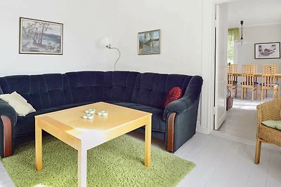5 Personen Ferienhaus in MARIEFRED-By Traum