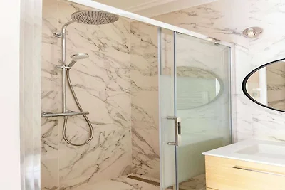 Tolle Wohnung 2 Schlafzimmer/6 Personen -...