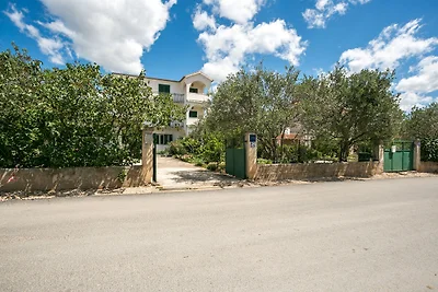 Wohnung in Sibenik in der Nהhe von Sea Beach