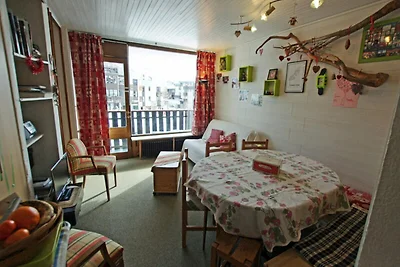 Kleine, gut ausgestattete...