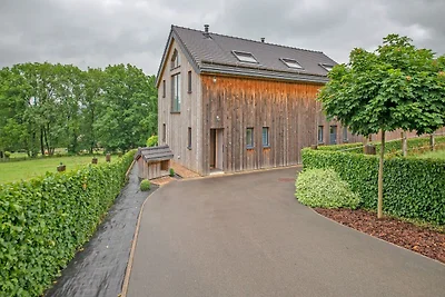 Charmantes Ferienhaus in Stavelot mit Garten