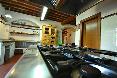 Ferienhaus in Chianni mit Garten
