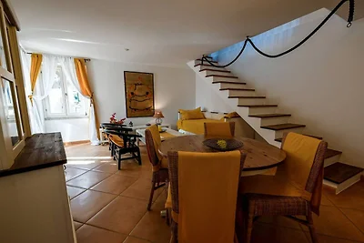 Sleek and Trendy Downtown Apartment - One Bed...