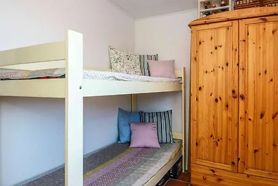 6 person holiday home in Glesborg