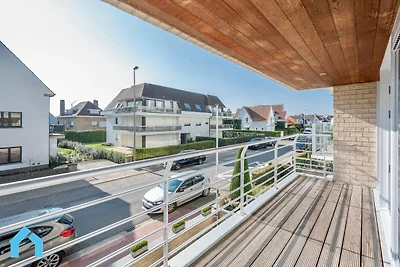 Gemütliche, sonnige Wohnung der Nähe von...
