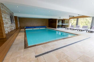 Bauernhaus in Ardennen bei Coo-Wasserfall