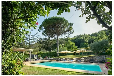 Villa Collesole 12 Komfortable Ferienresidenz