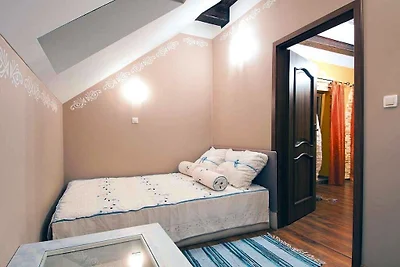 Komfortable Ferienwohnung, Auβenpool, Darlowo