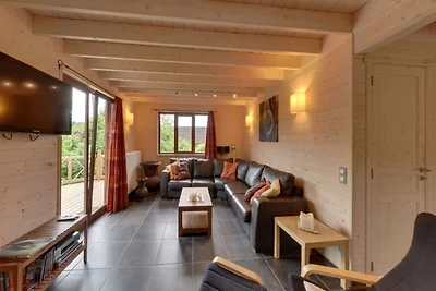 Luxuriöses Chalet mit Sauna im Wald