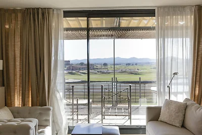 Appartement bij Golfbaan met Zwembad