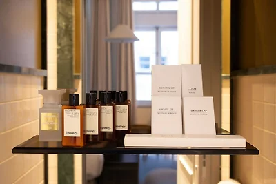 Palais Bourbon Hotel – Zimmer 32 – 2P –...