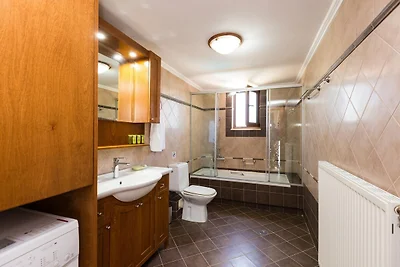 Ruhige Villa mit großem Pool in Rethymno