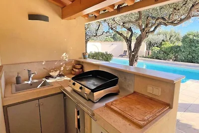 Häuser & Villen für 8 Personen