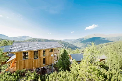 Chalet in Alpen nahe Skipisten mit Jacuzzi