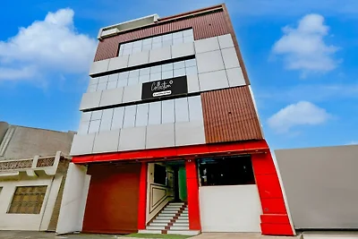 Supercollectie O Om Prakash Sabhasad Nagar