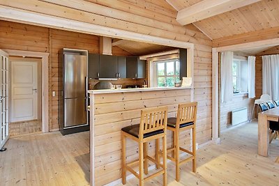 Luxuriöses Ferienhaus in Væggerløse mit Sauna