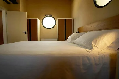 Villa mit privatem Pool und Meerblick