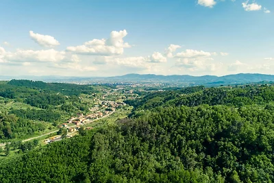 Schönes Ferienhaus nahe See in Lizzanello