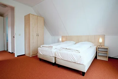 Schwanzwedelnde Flucht zum See