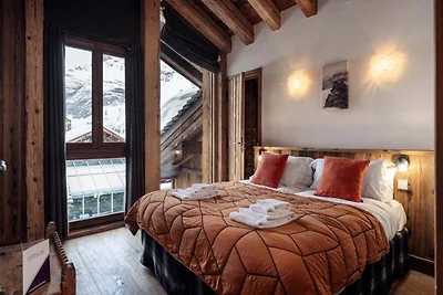 Chalet in Val d'Isère mit Innenpool