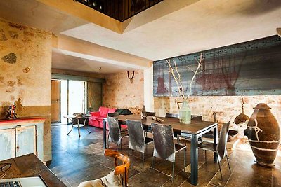 Lush Holiday Home in Ragusa with Pool & Antiq...
