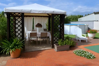 Ferienhaus in Valenzatico mit Garten