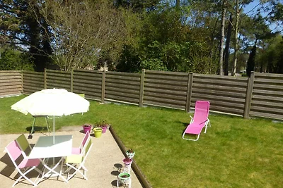 Ferienwohnung mit privatem Terrassenbereich...