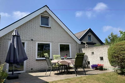 Entspannendes Ferienhaus in Strandnähe