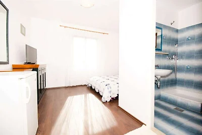 Guest House Rooms Rose- Comfort Double Room w...