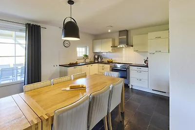 Villa in Roggel nabij stadscentrum