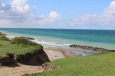 Gezellig toevluchtsoord in Rageleje -- By Tra...